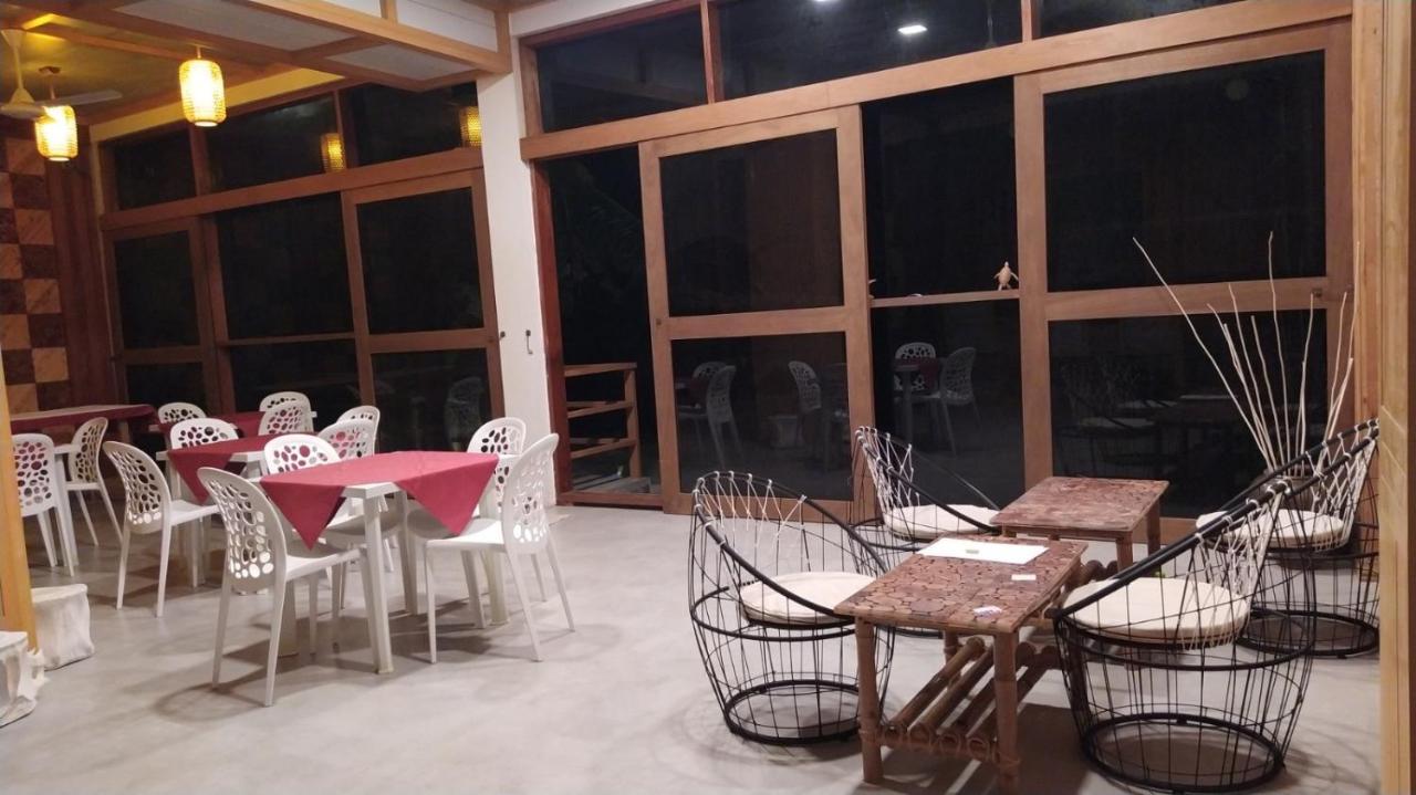 פלידהו Finolhu Beach Guest House מראה חיצוני תמונה